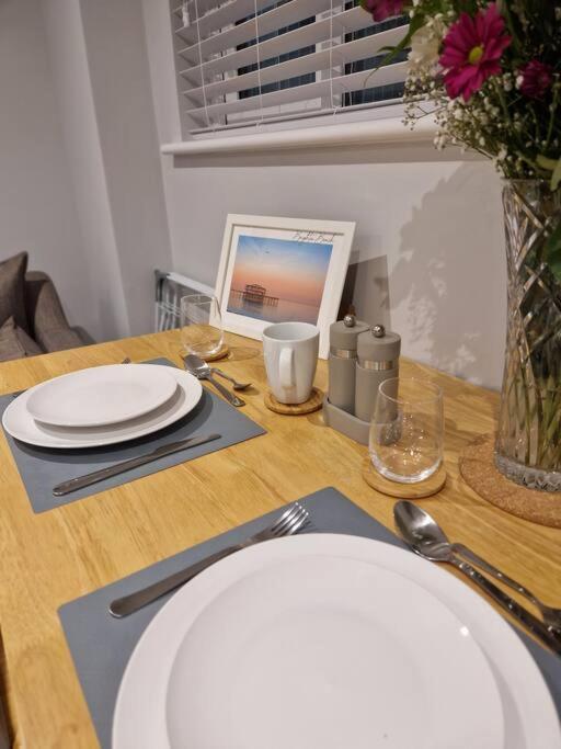 The Patch Apartment Brighton Екстериор снимка